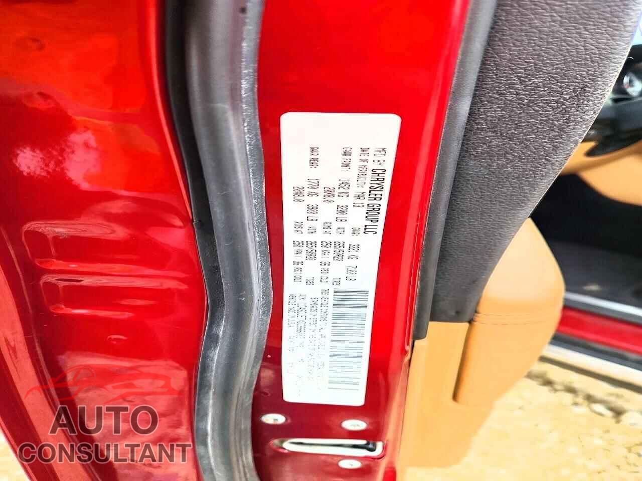 DODGE DURANGO 2013 - 1C4SDJETXDC666003