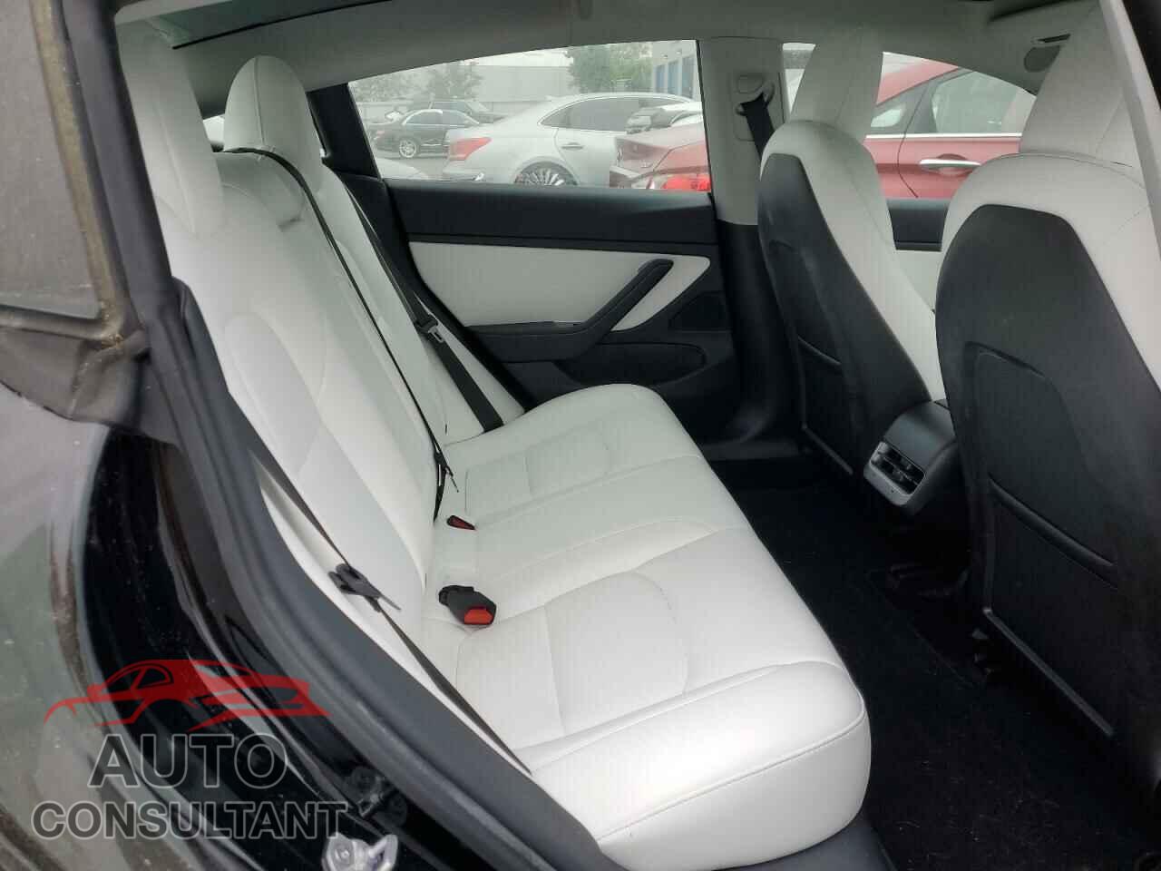 TESLA MODEL 3 2020 - 5YJ3E1EB2LF742131