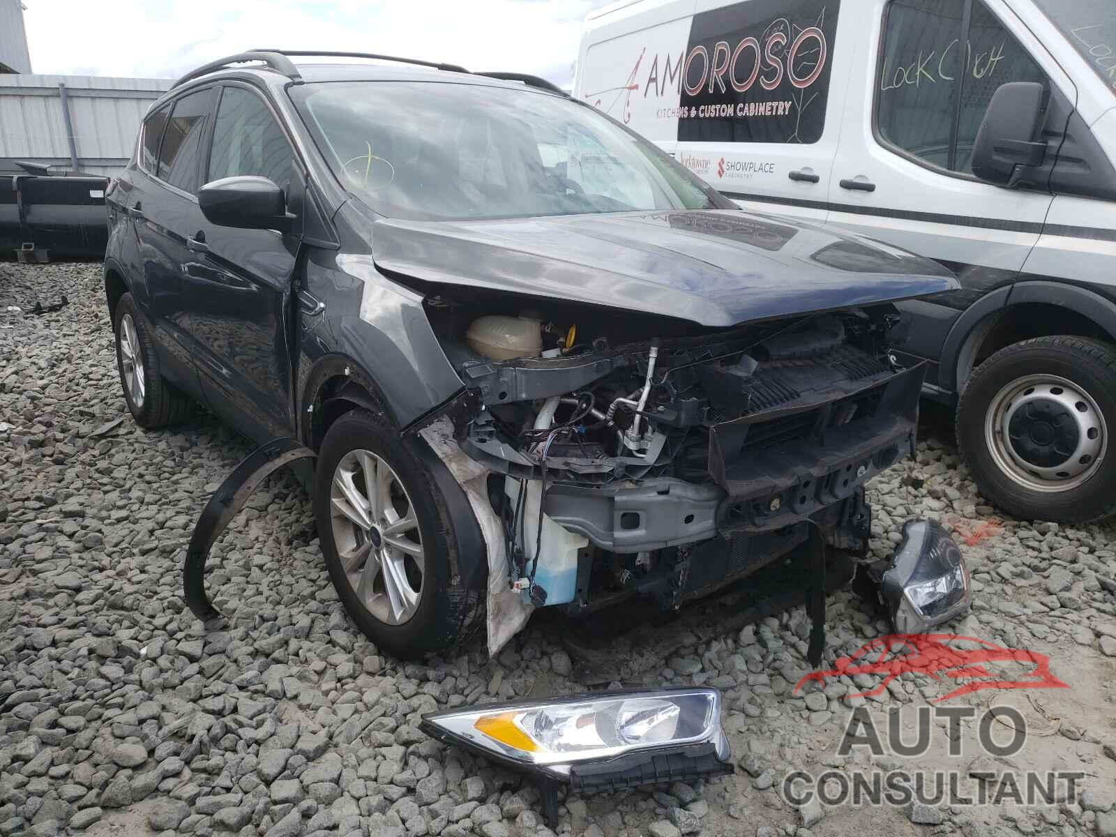 FORD ESCAPE 2018 - 1FMCU0GD4JUD46438