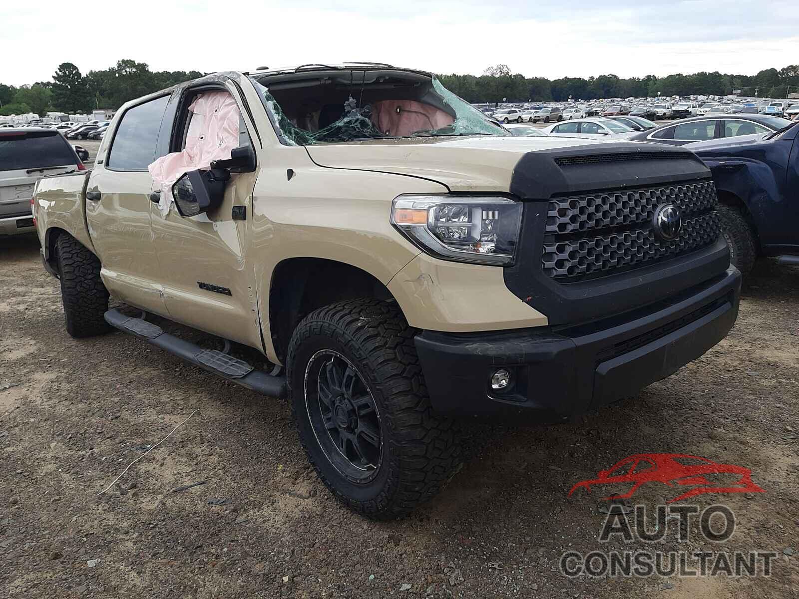 TOYOTA TUNDRA 2018 - 5TFDW5F14JX687019