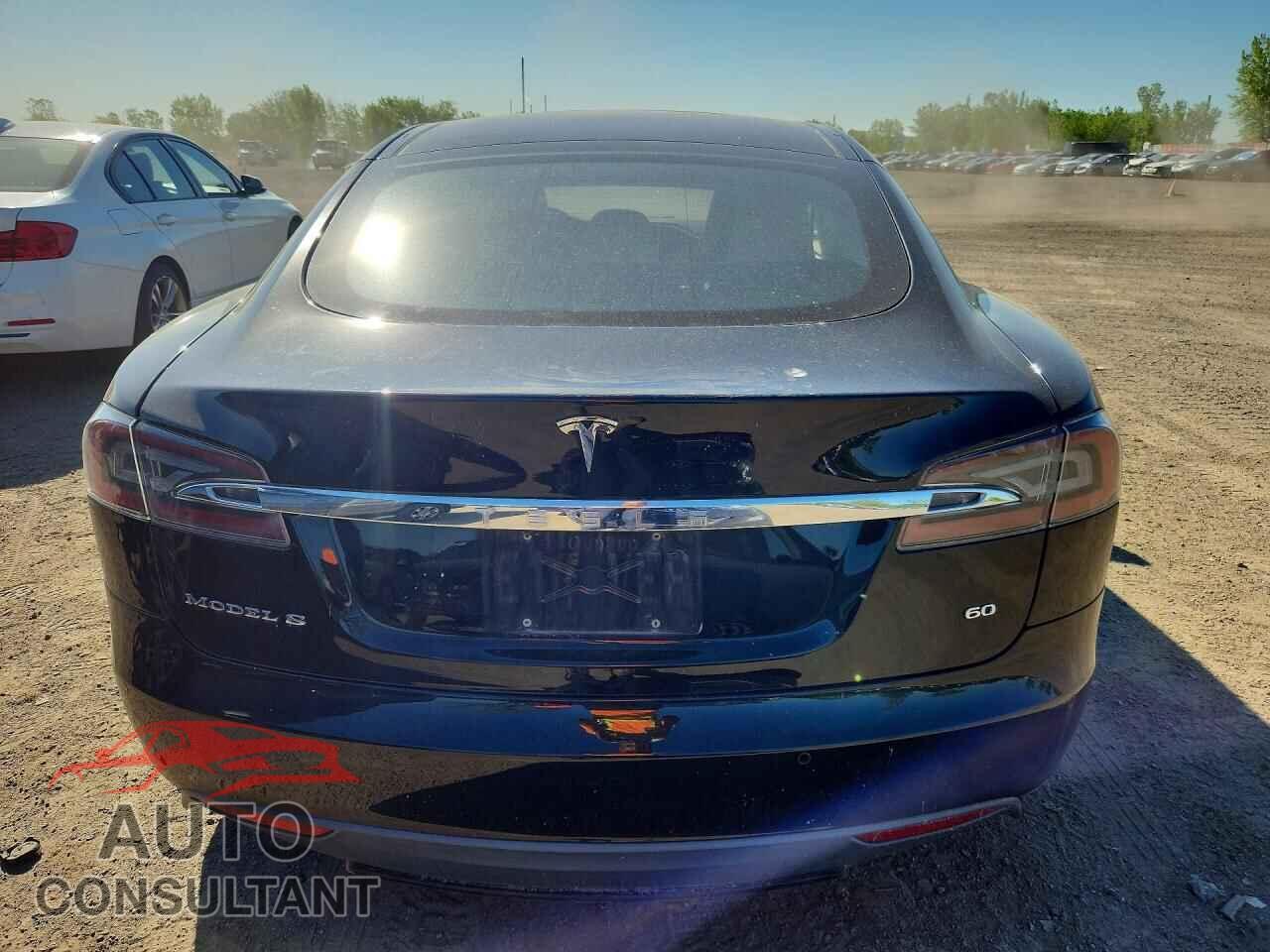 TESLA MODEL S 2014 - 5YJSA1S18EFP65998