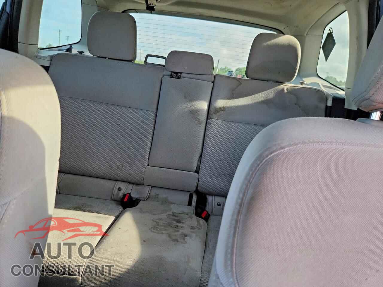 SUBARU FORESTER 2014 - JF2SJAEC1EH558271