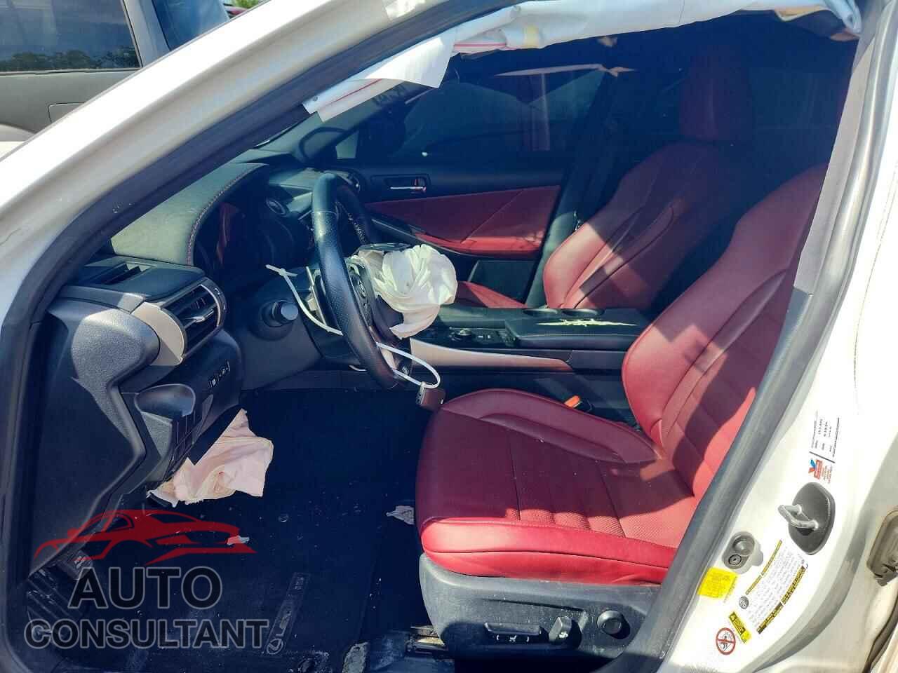 LEXUS IS 2015 - JTHBF1D25F5055319