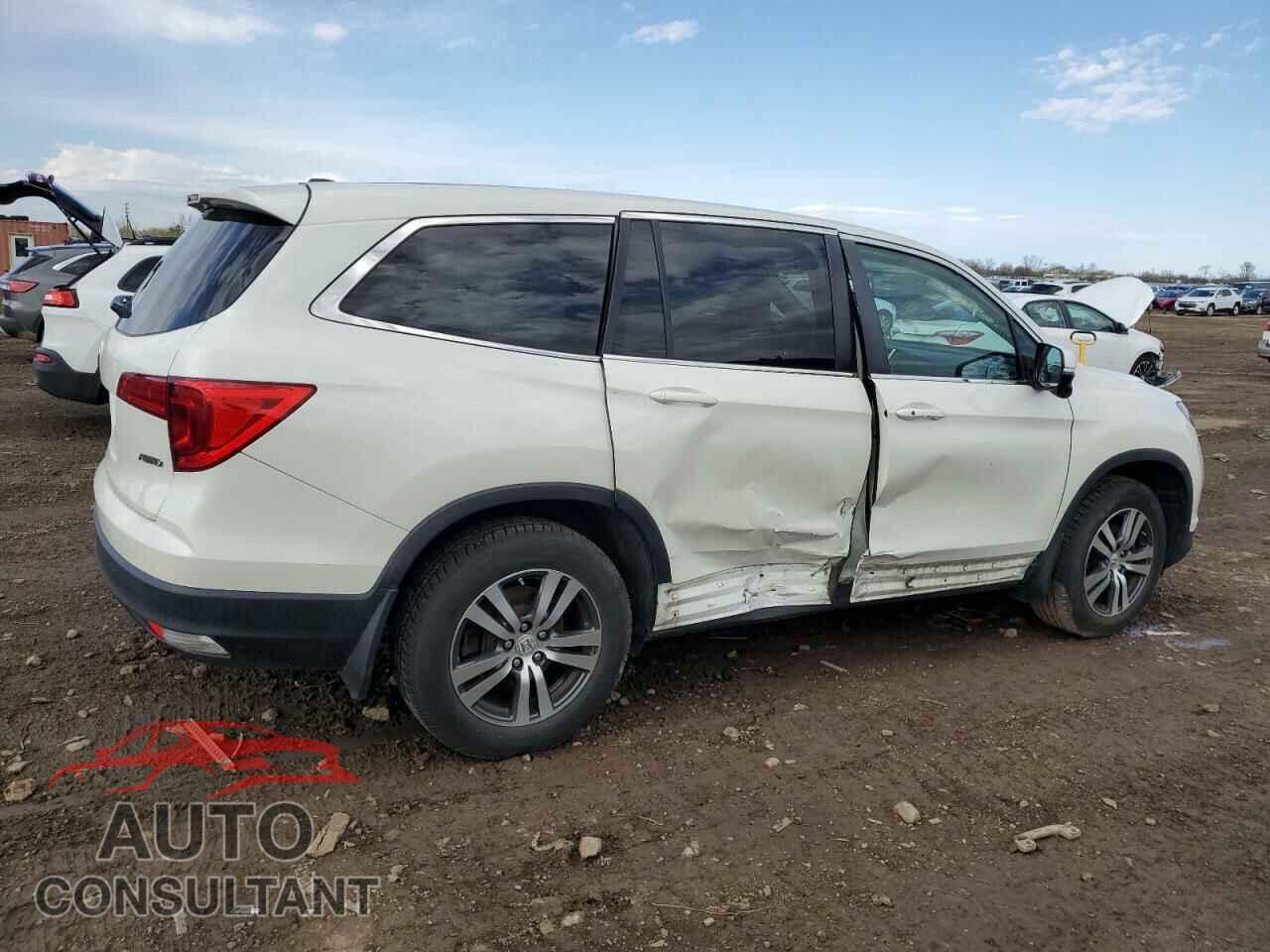 HONDA PILOT 2017 - 5FNYF6H5XHB097158