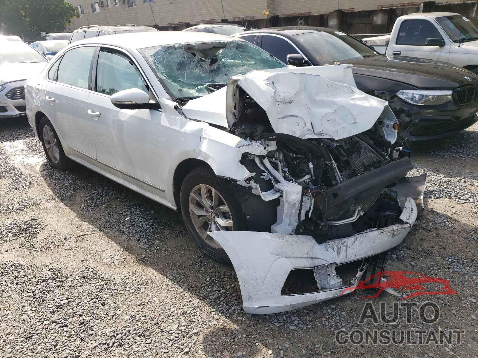 VOLKSWAGEN PASSAT 2016 - 1VWAT7A33GC013232
