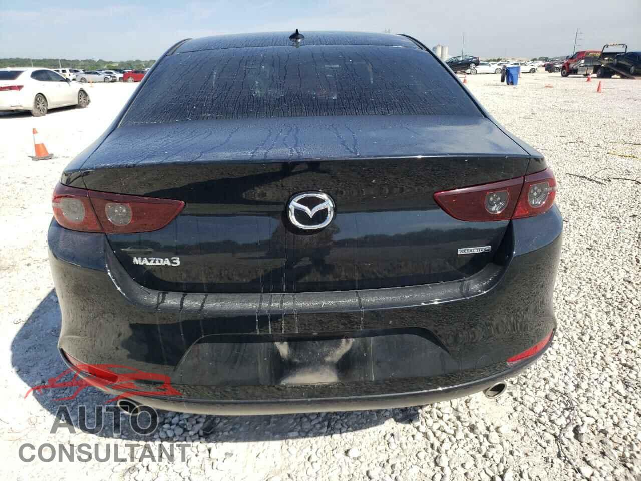 MAZDA 3 2019 - 3MZBPADL5KM109159