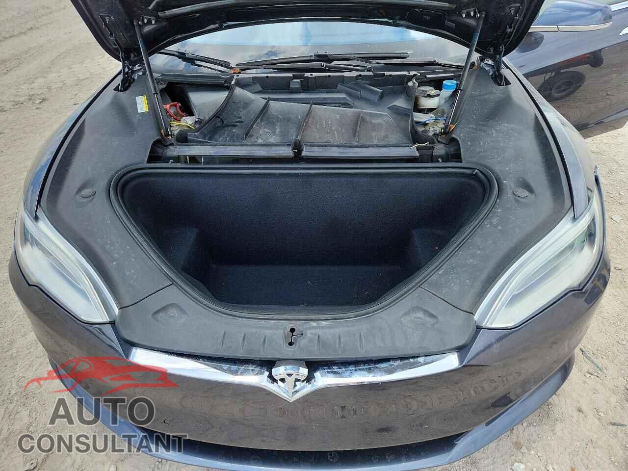 TESLA MODEL S 2016 - 5YJSA1E43GF143561