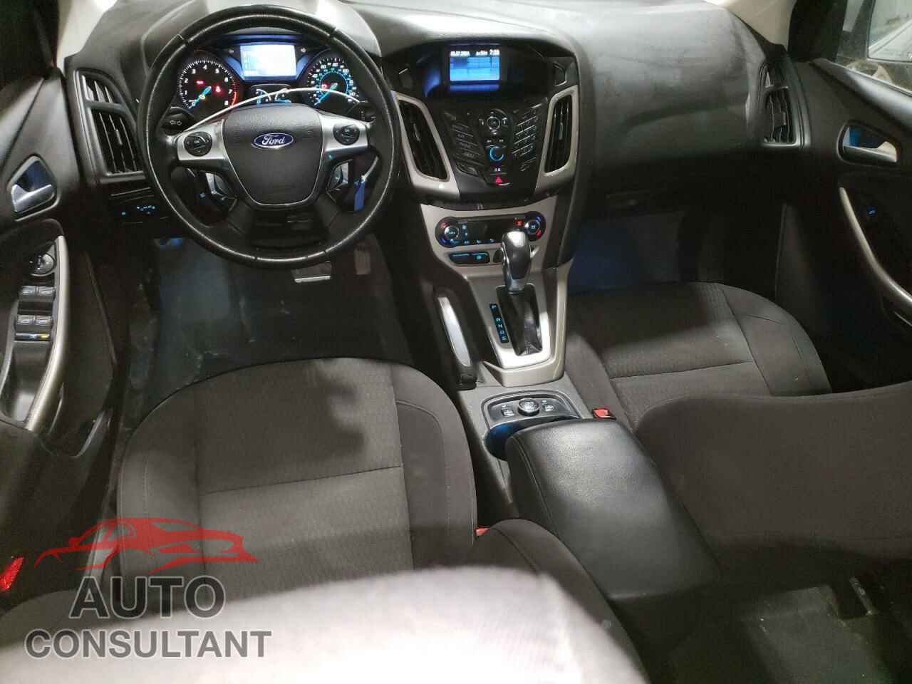 FORD FOCUS 2012 - 1FAHP3H23CL468920