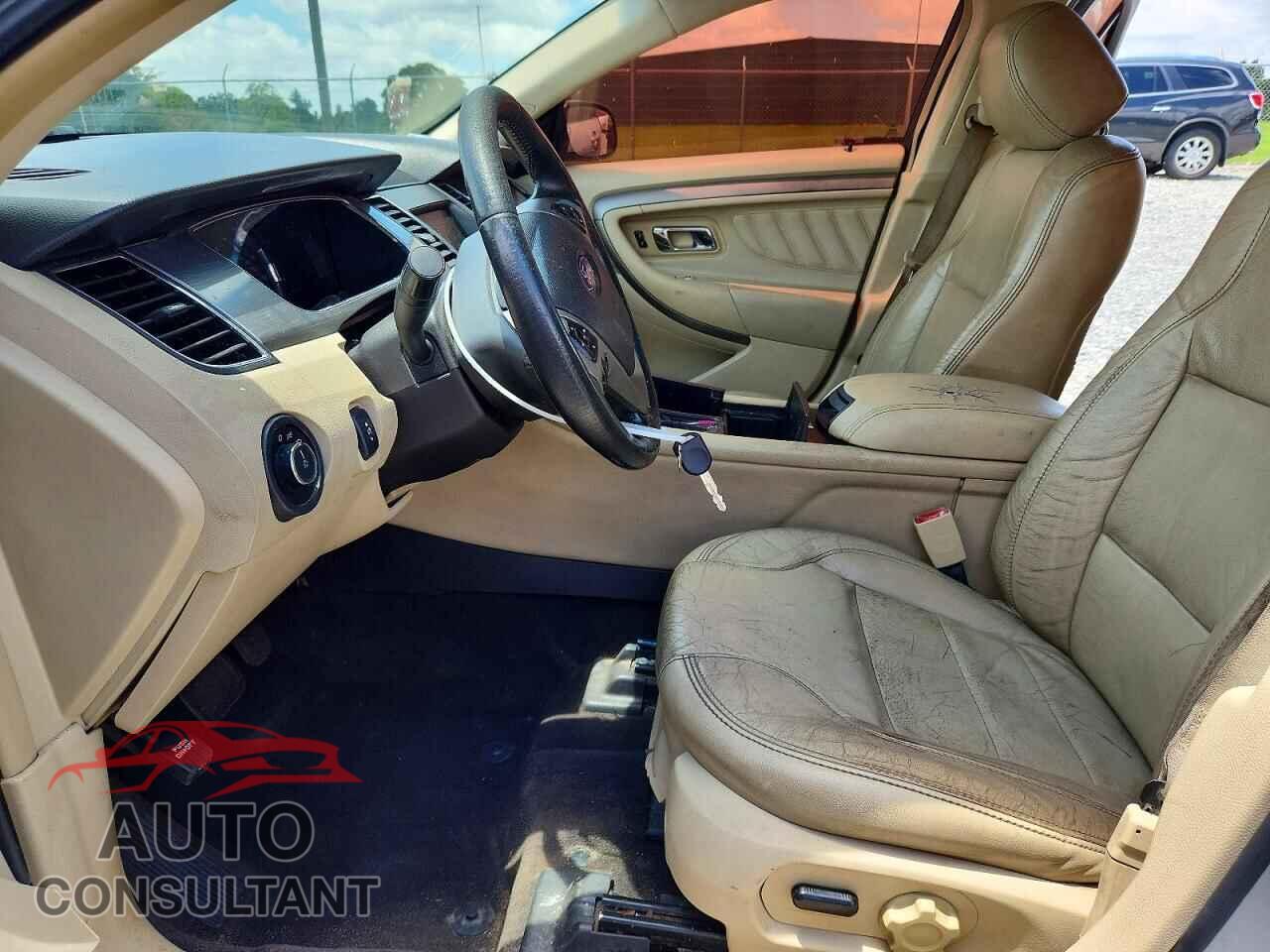 FORD TAURUS 2013 - 1FAHP2E82DG146184