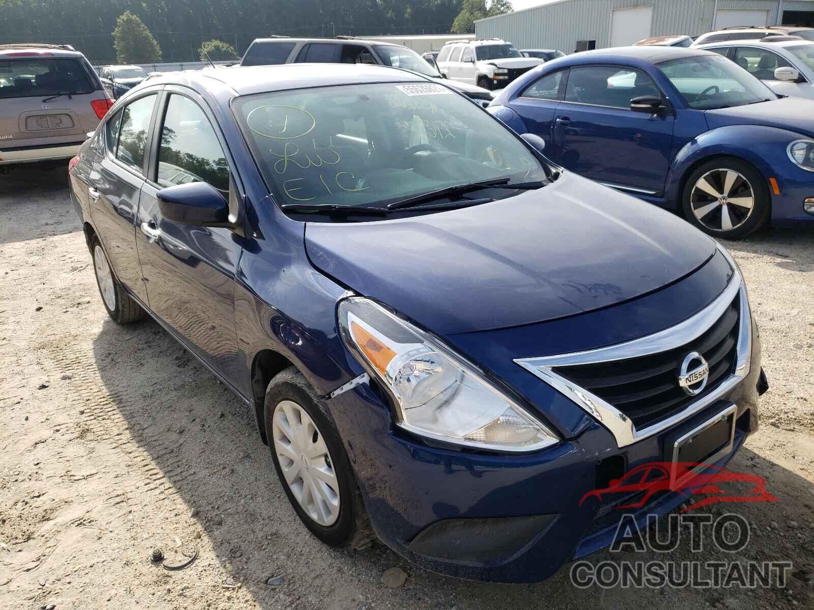 NISSAN VERSA 2018 - 3N1CN7AP9JL875264