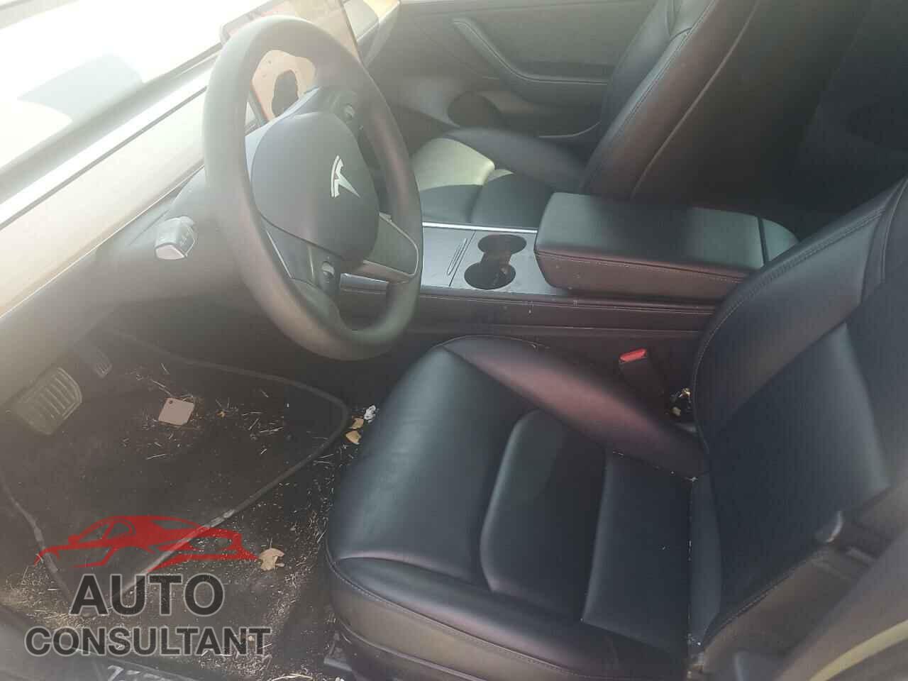 TESLA MODEL 3 2022 - 5YJ3E1EB8NF209140