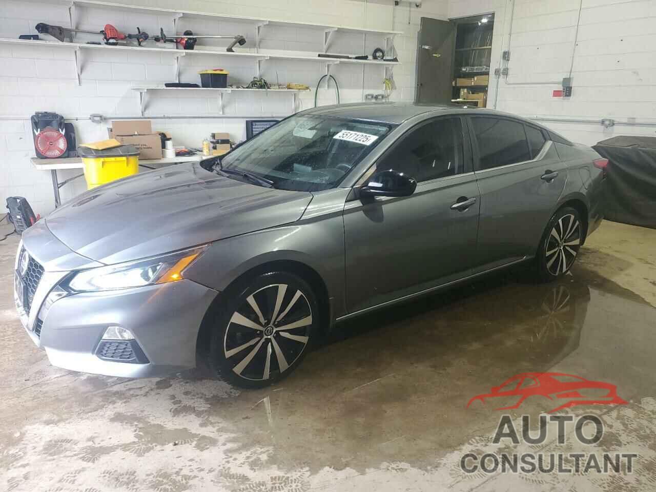 NISSAN ALTIMA 2019 - 1N4BL4CV0KN300230