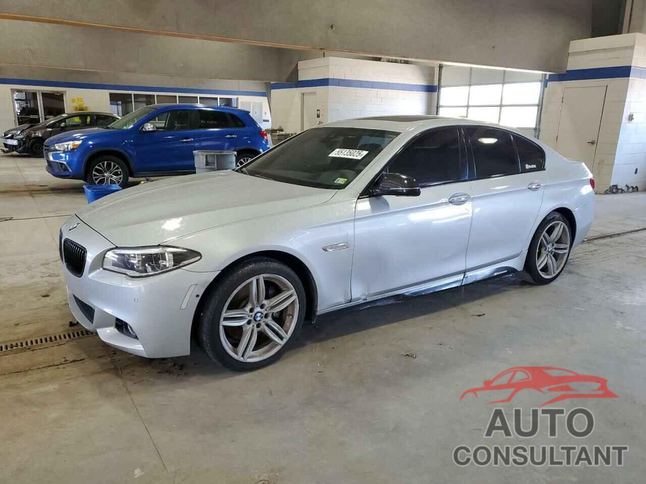 BMW 5 SERIES 2015 - WBA5B3C50FD540276