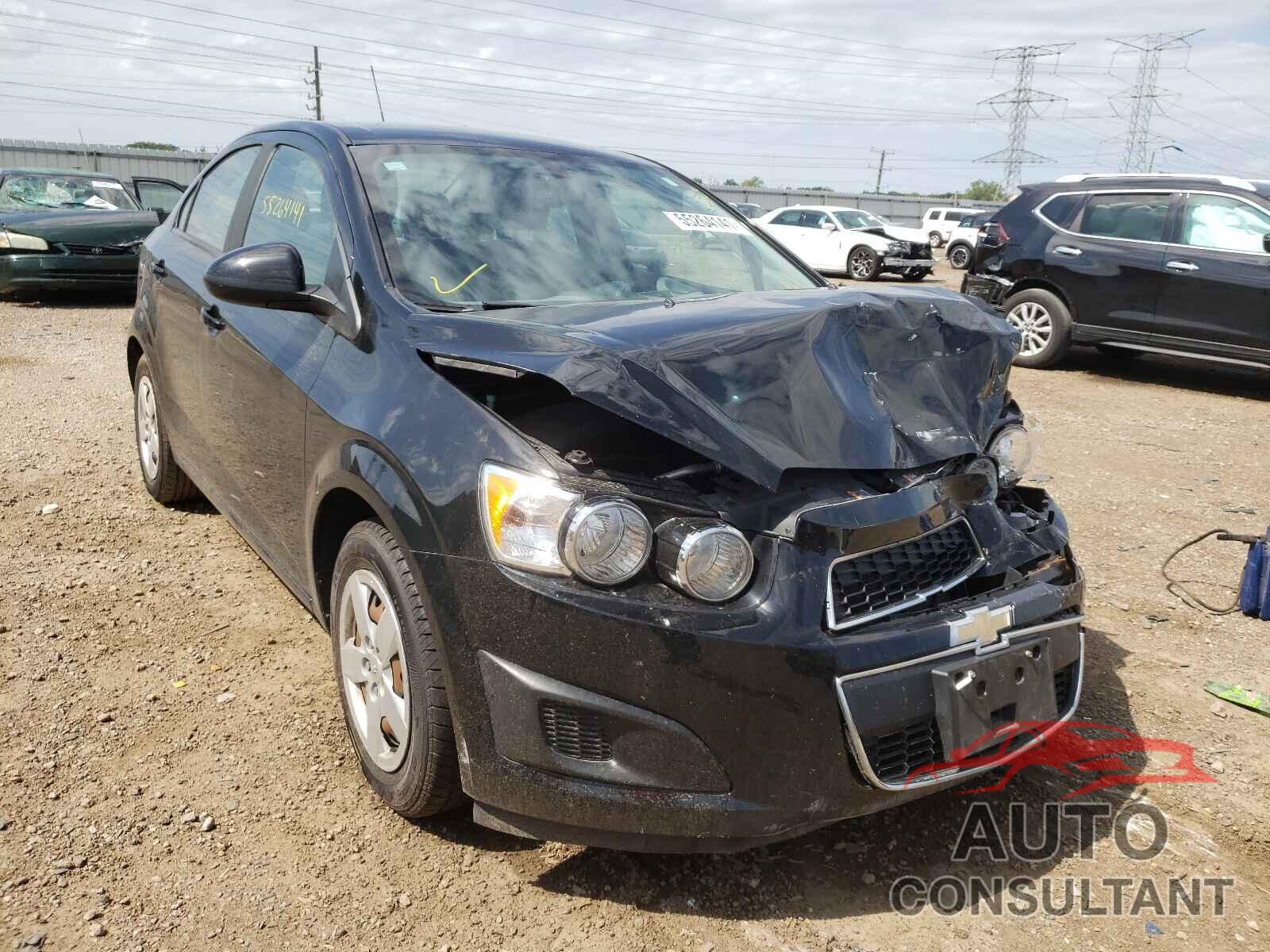 CHEVROLET SONIC 2016 - 1G1JA5SH8G4151679
