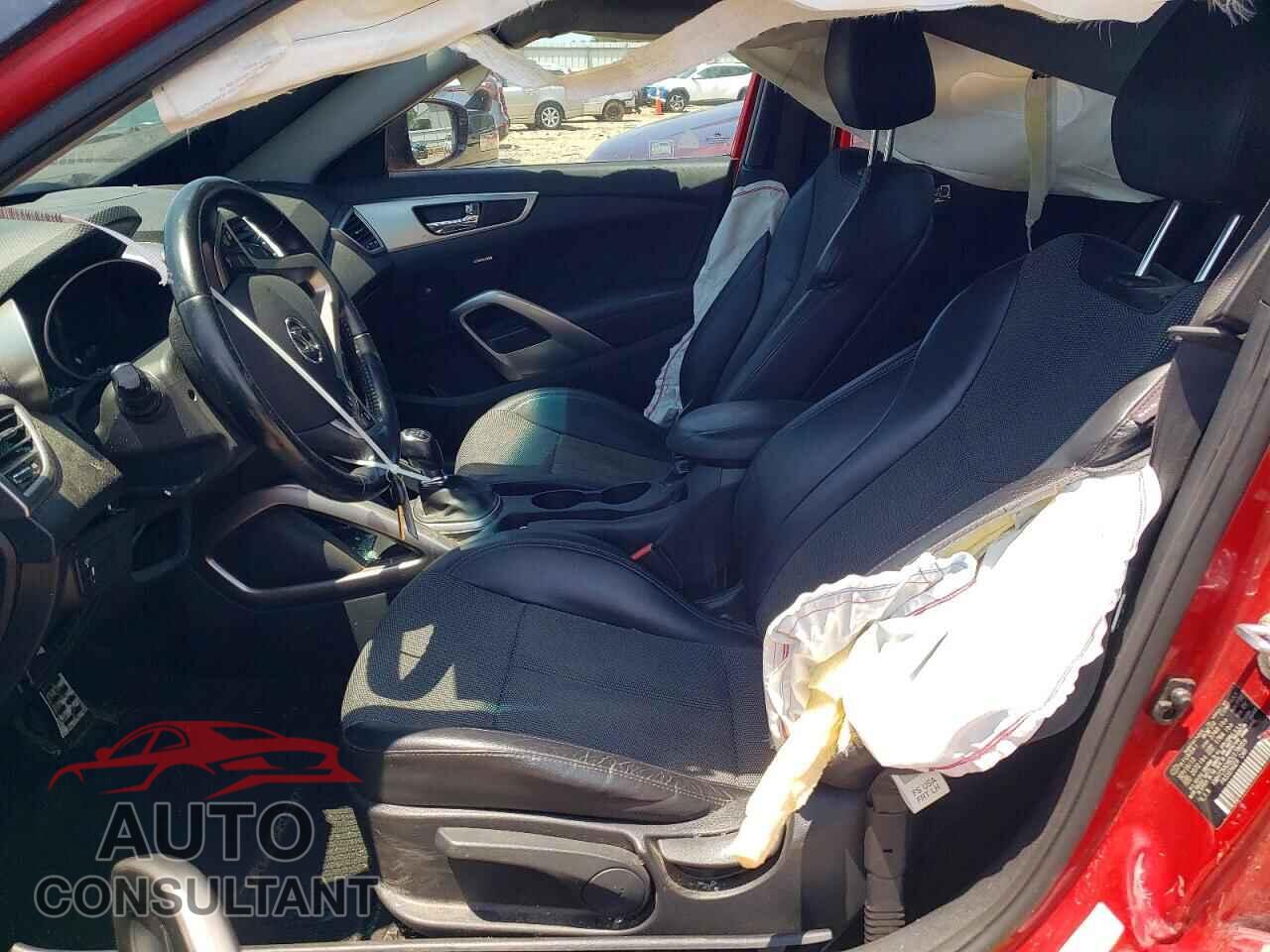 HYUNDAI VELOSTER 2013 - KMHTC6AD6DU178059