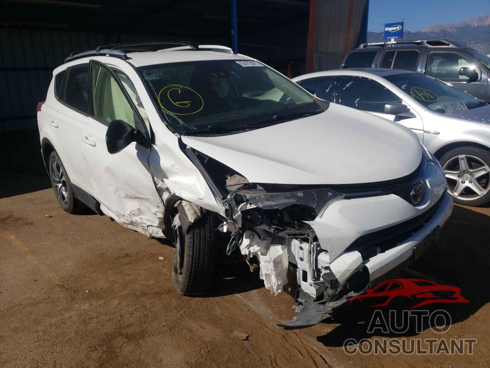 TOYOTA RAV4 2018 - JTMBFREV3JJ187889