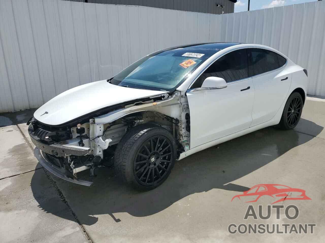 TESLA MODEL 3 2019 - 5YJ3E1EA4KF464712