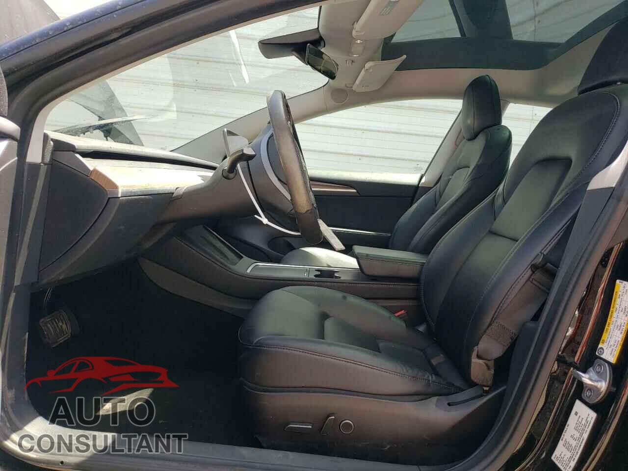 TESLA MODEL 3 2022 - 5YJ3E1EA9NF304457