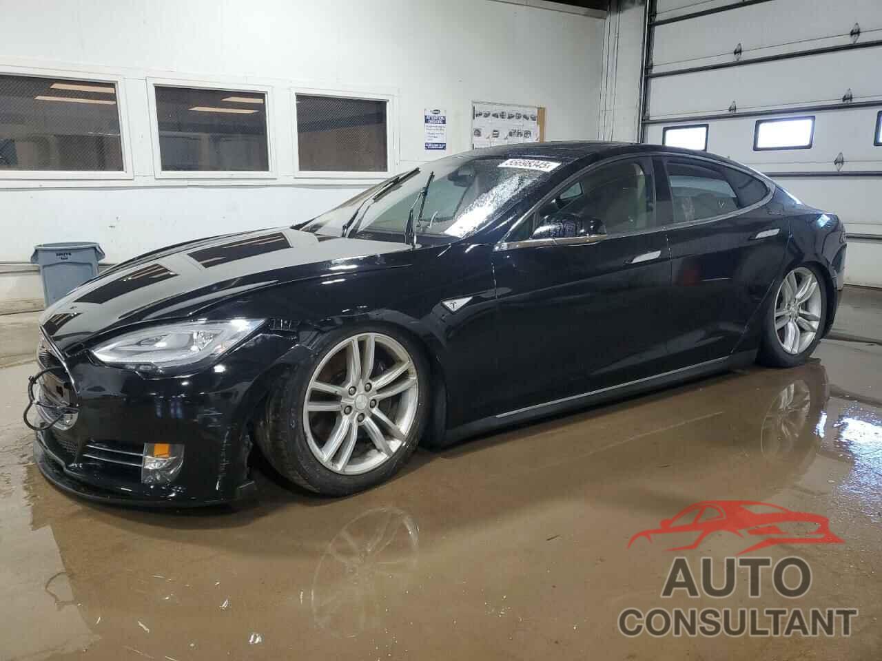 TESLA MODEL S 2013 - 5YJSA1CG1DFP03666