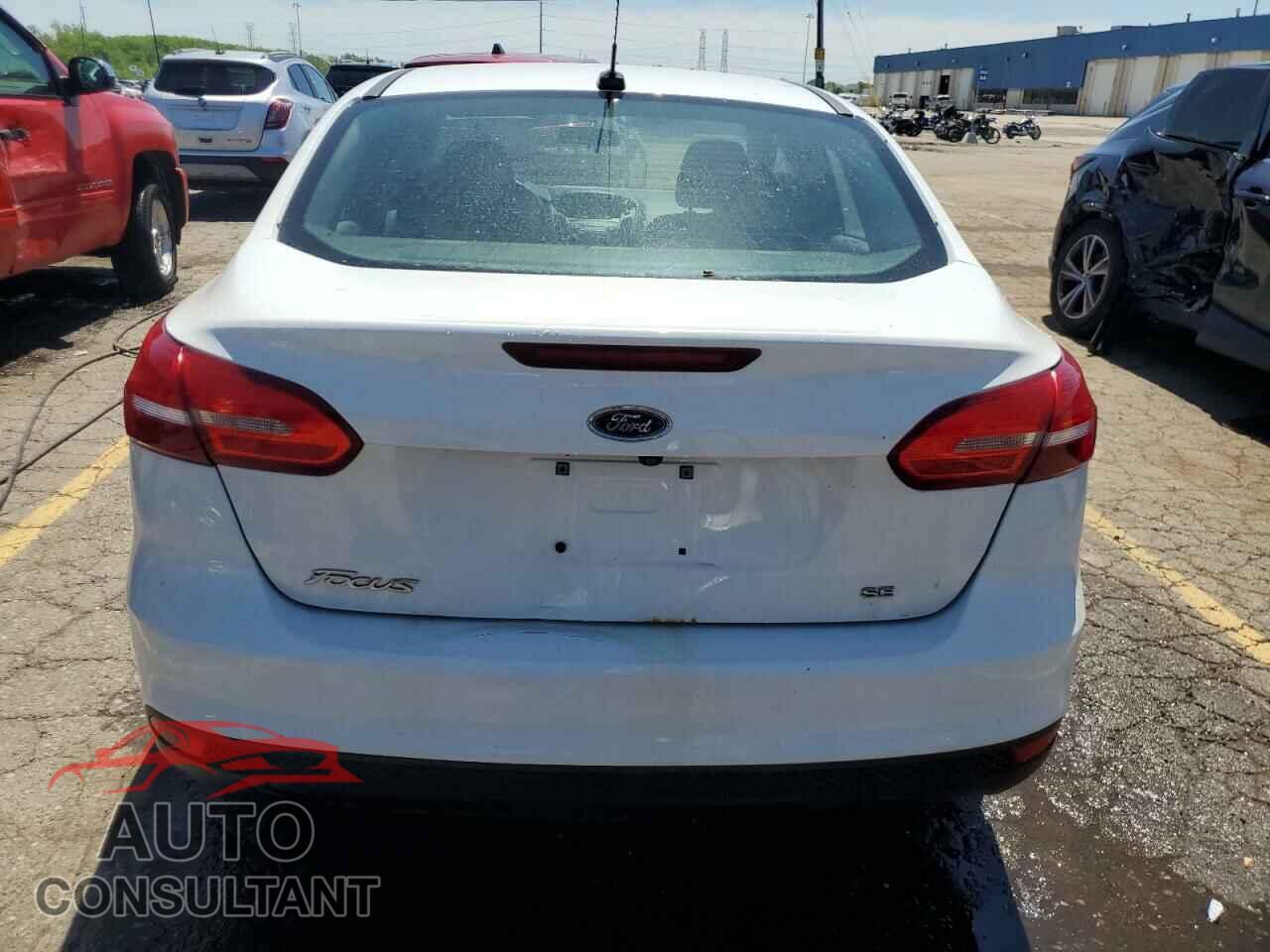 FORD FOCUS 2017 - 1FADP3F24HL310871