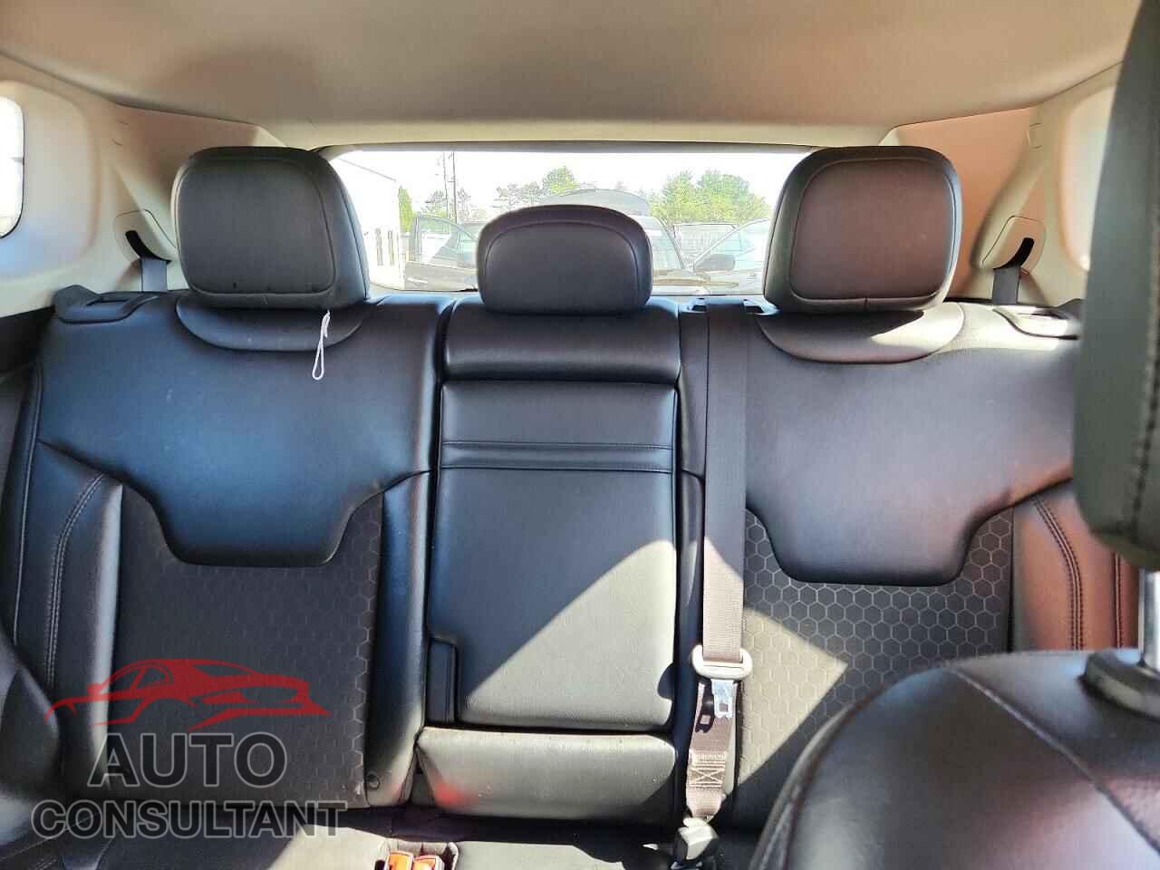 JEEP COMPASS 2019 - 3C4NJDBB9KT818051