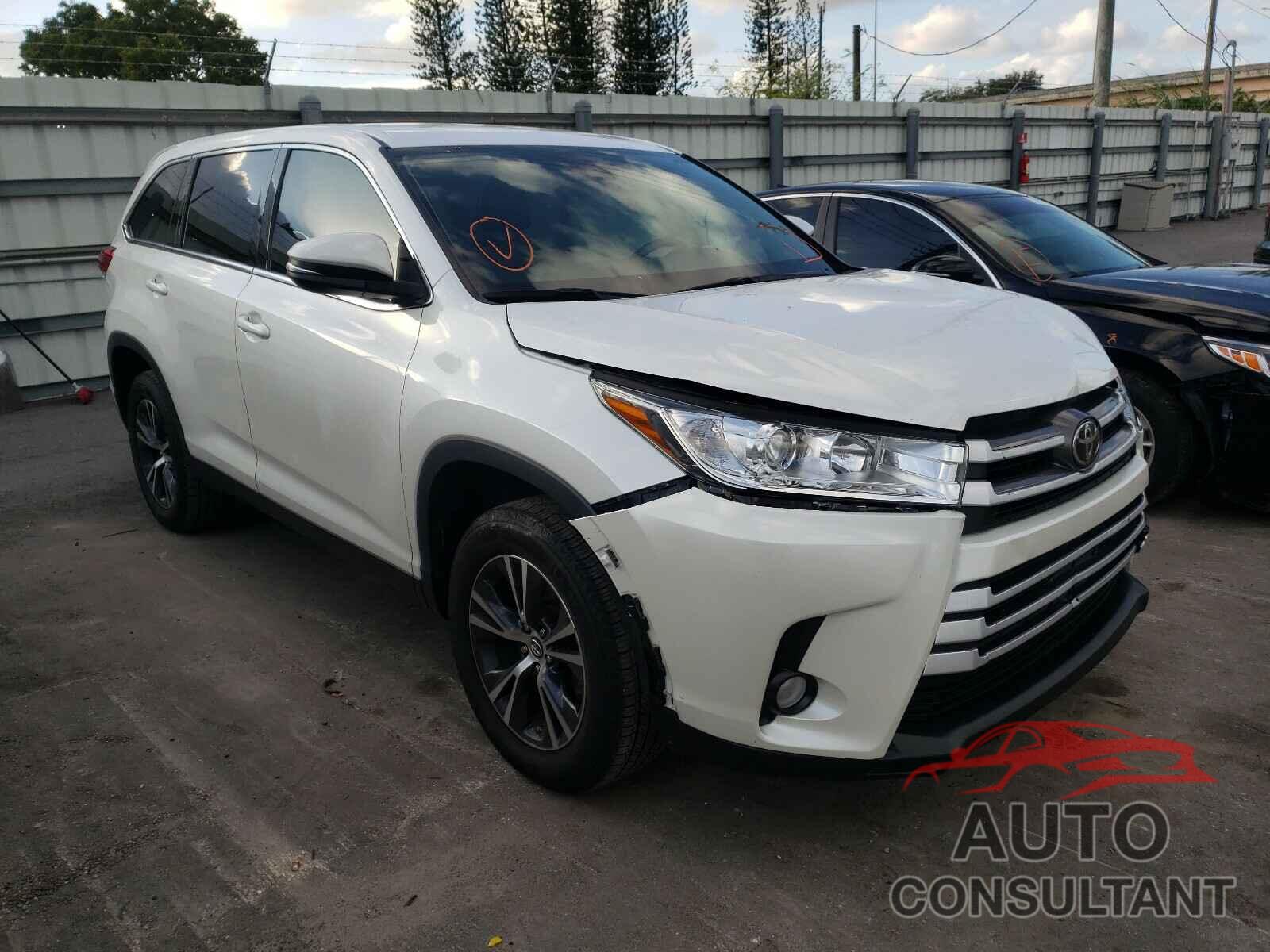 TOYOTA HIGHLANDER 2019 - 5TDZZRFH7KS327039
