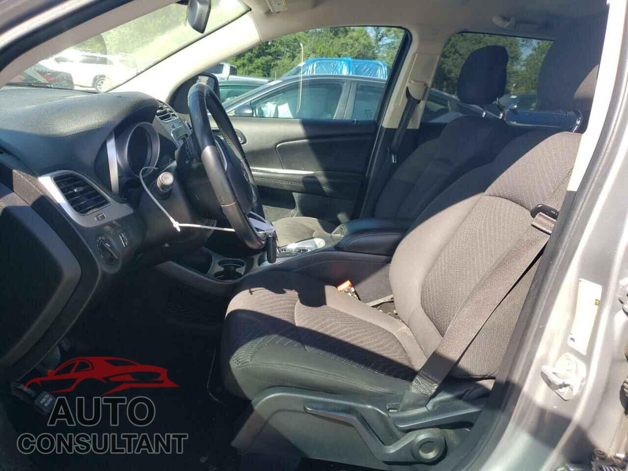 DODGE JOURNEY 2018 - 3C4PDCAB1JT445288