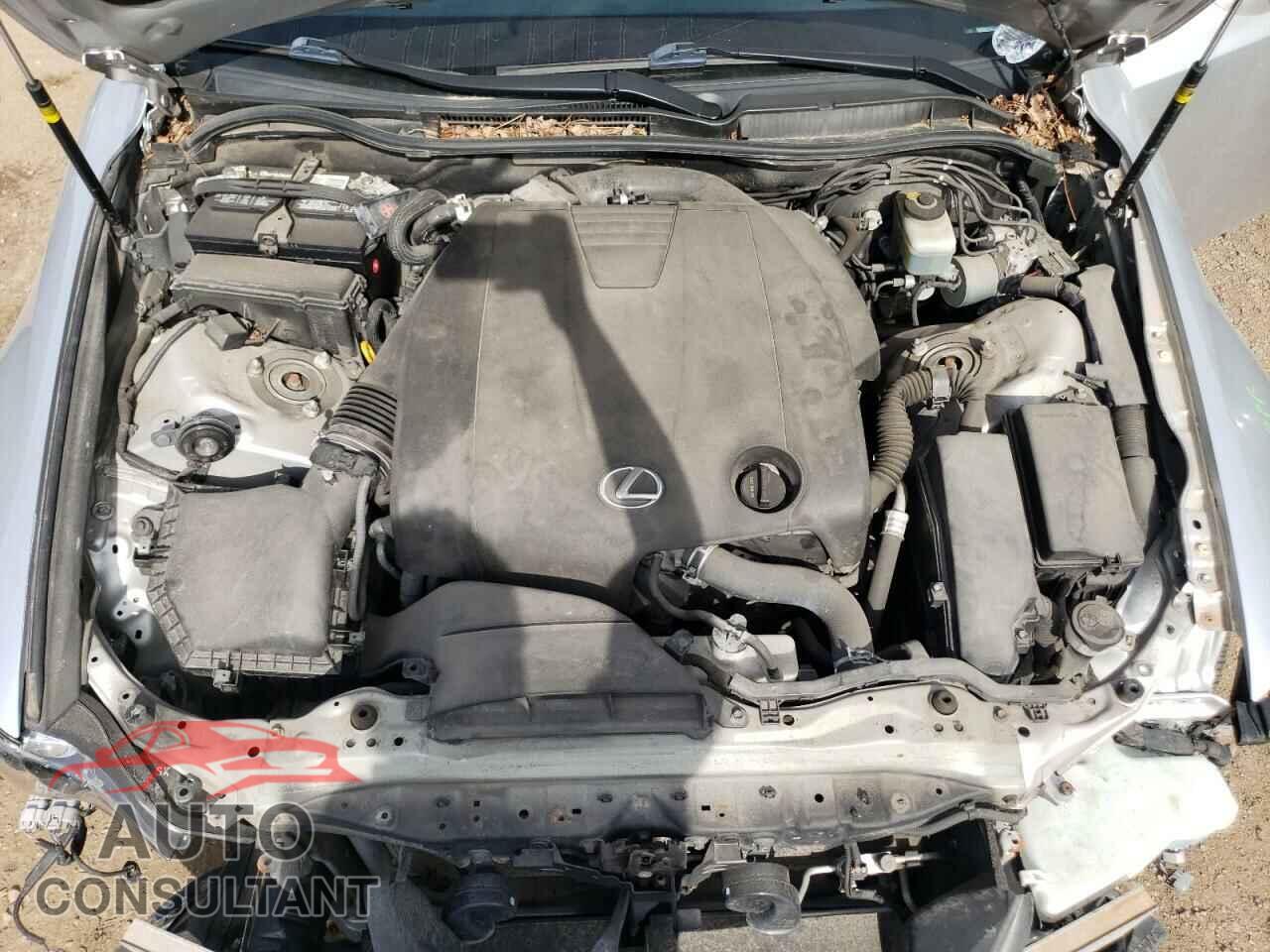 LEXUS IS 2015 - JTHCF1D23F5029676