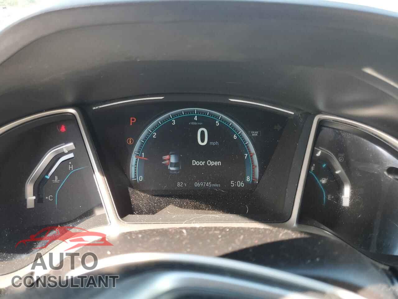 HONDA CIVIC 2017 - 19XFC2F75HE030731
