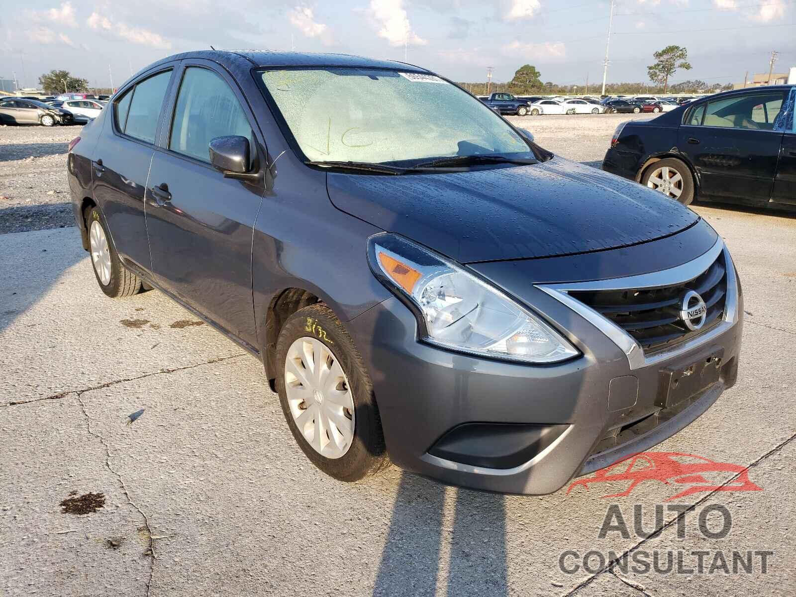 NISSAN VERSA 2017 - 3N1CN7AP4HL900131