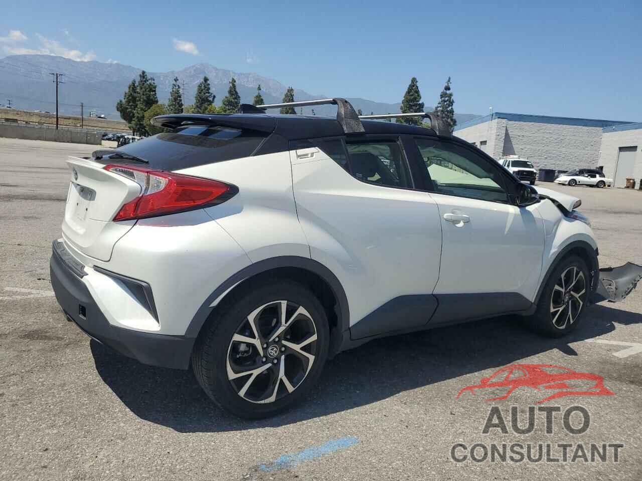 TOYOTA C-HR 2020 - JTNKHMBX0L1067730