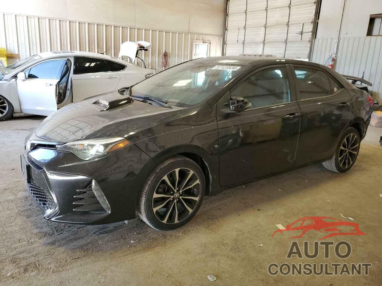 TOYOTA COROLLA 2018 - 5YFBURHE5JP798732