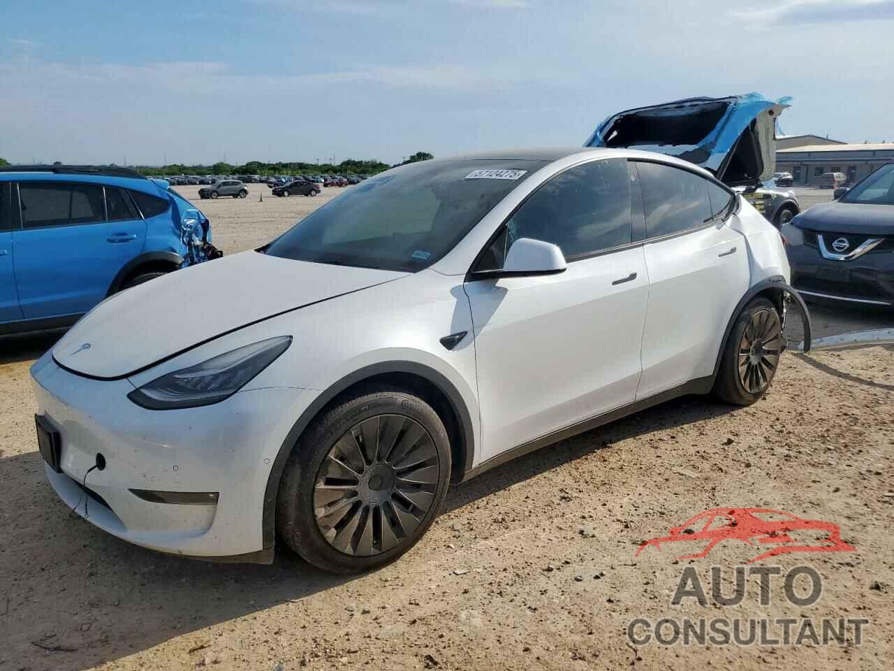 TESLA MODEL Y 2021 - 5YJYGAEE3MF186083