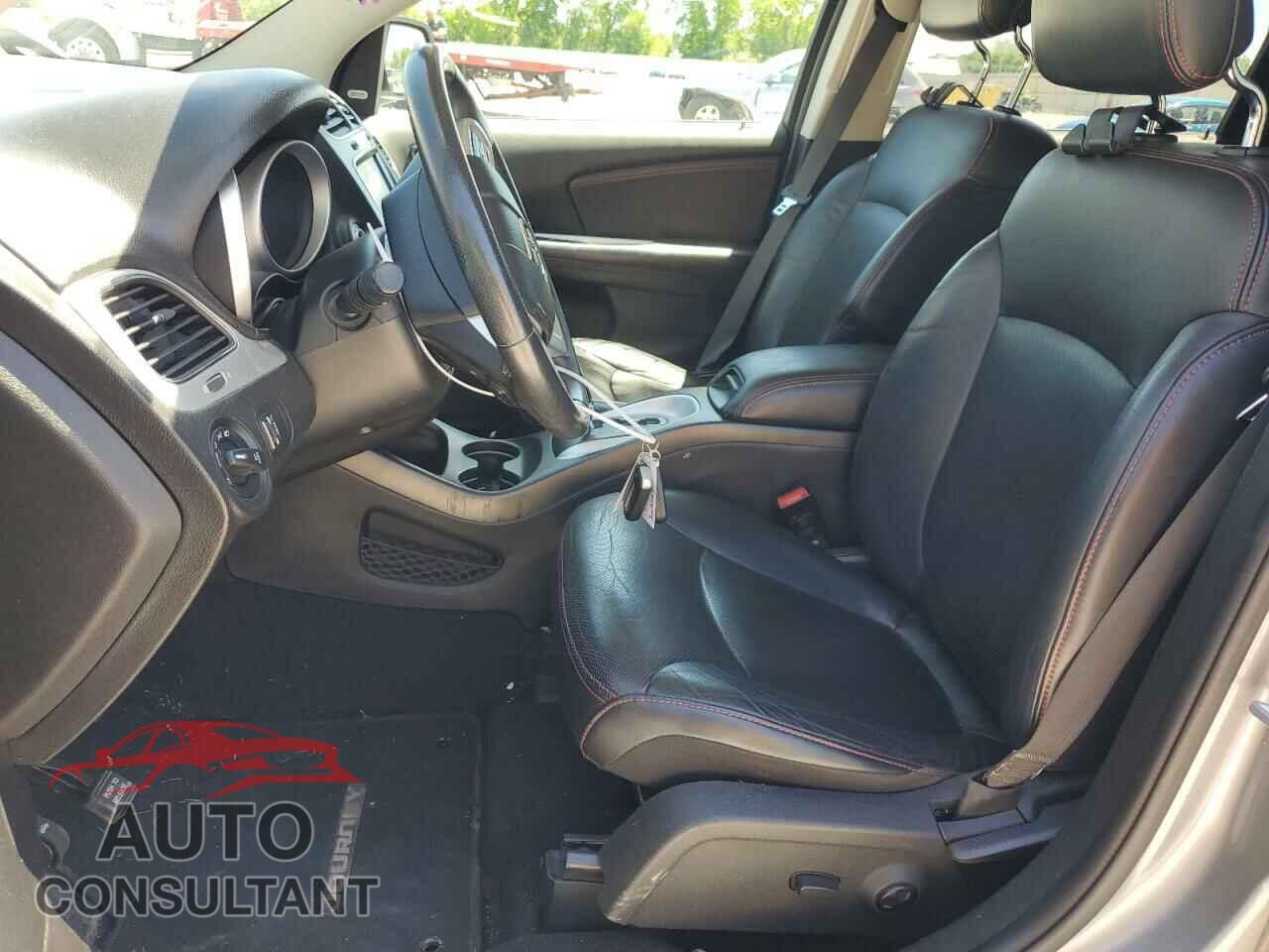 DODGE JOURNEY 2017 - 3C4PDCEG3HT549717