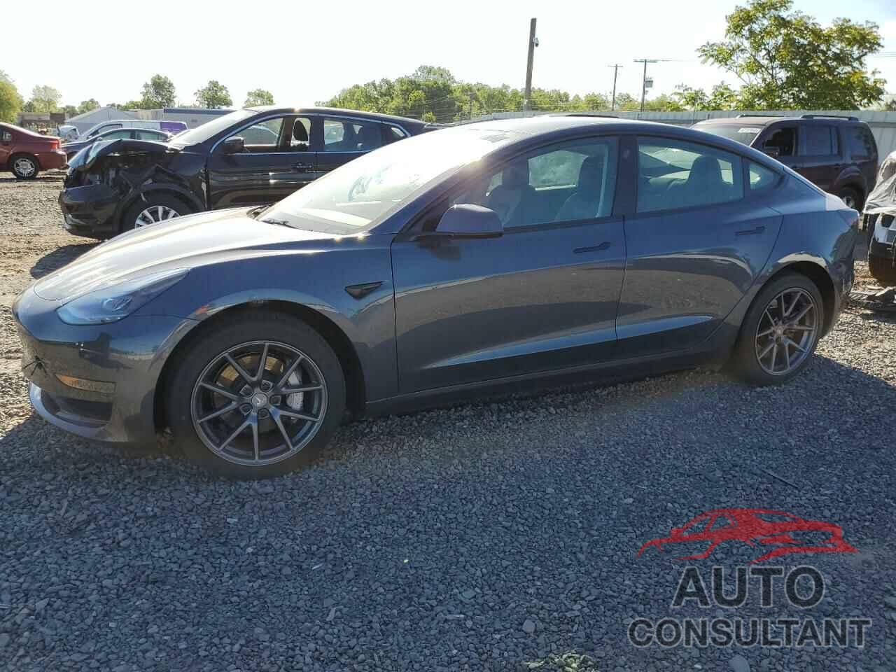 TESLA MODEL 3 2023 - 5YJ3E1EAXPF664307