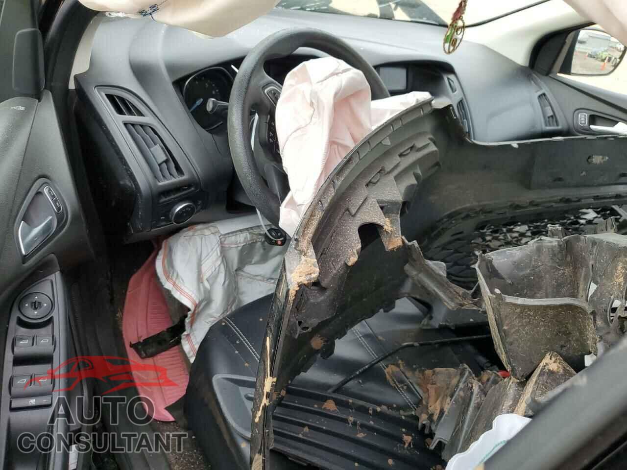 FORD FOCUS 2016 - 1FADP3K2XGL263740