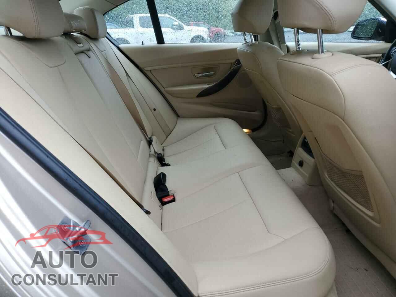 BMW 3 SERIES 2015 - WBA3B5C54FF963188