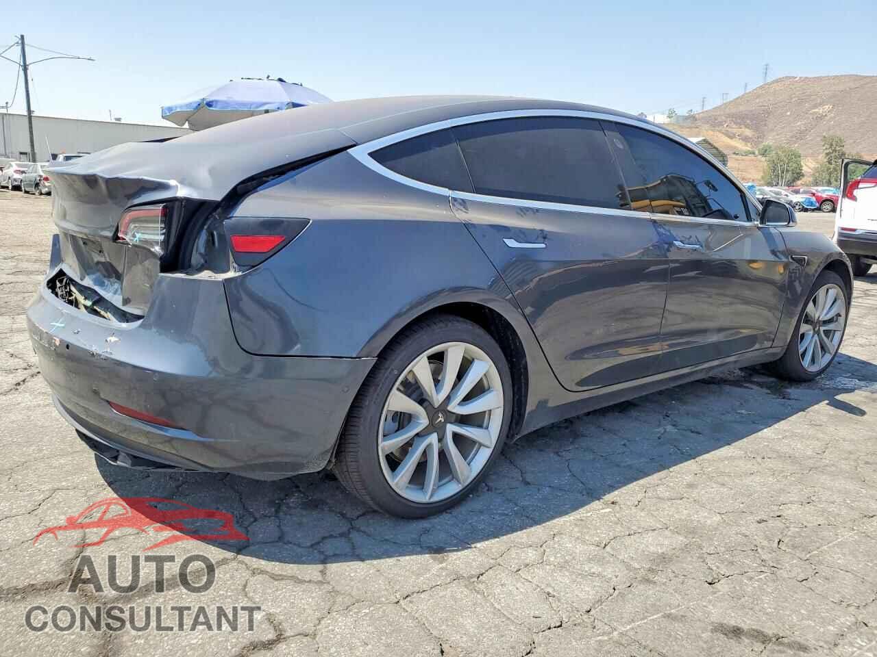 TESLA MODEL 3 2018 - 5YJ3E1EA5JF017725