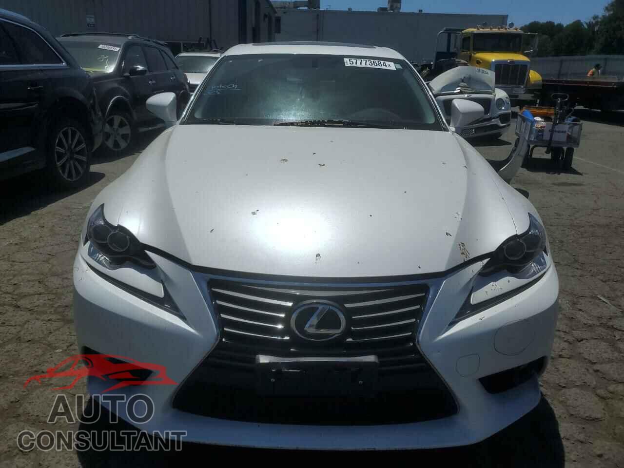 LEXUS IS 2016 - JTHBA1D25G5012924