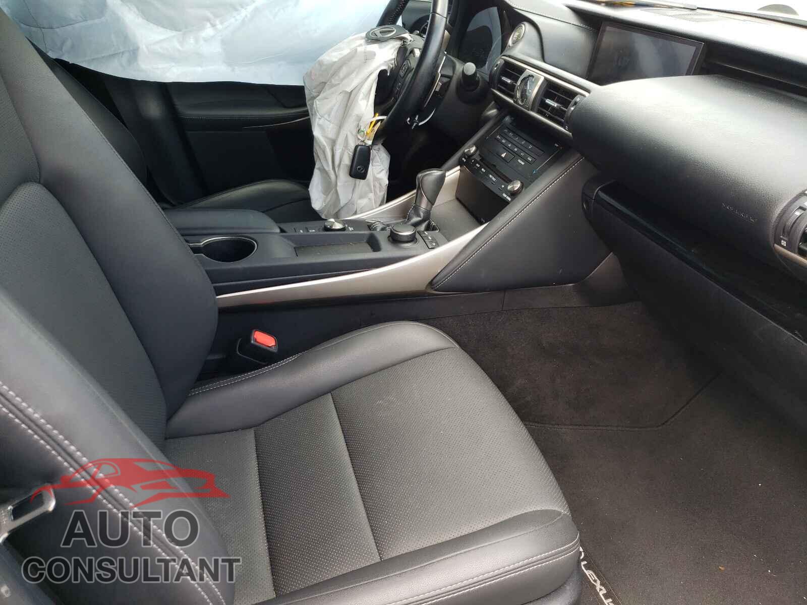LEXUS IS 2017 - JTHBA1D26H5053063