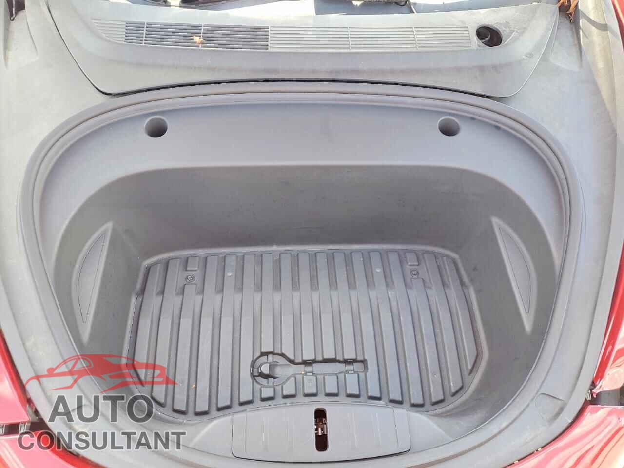 TESLA MODEL 3 2021 - 5YJ3E1EA9MF047136