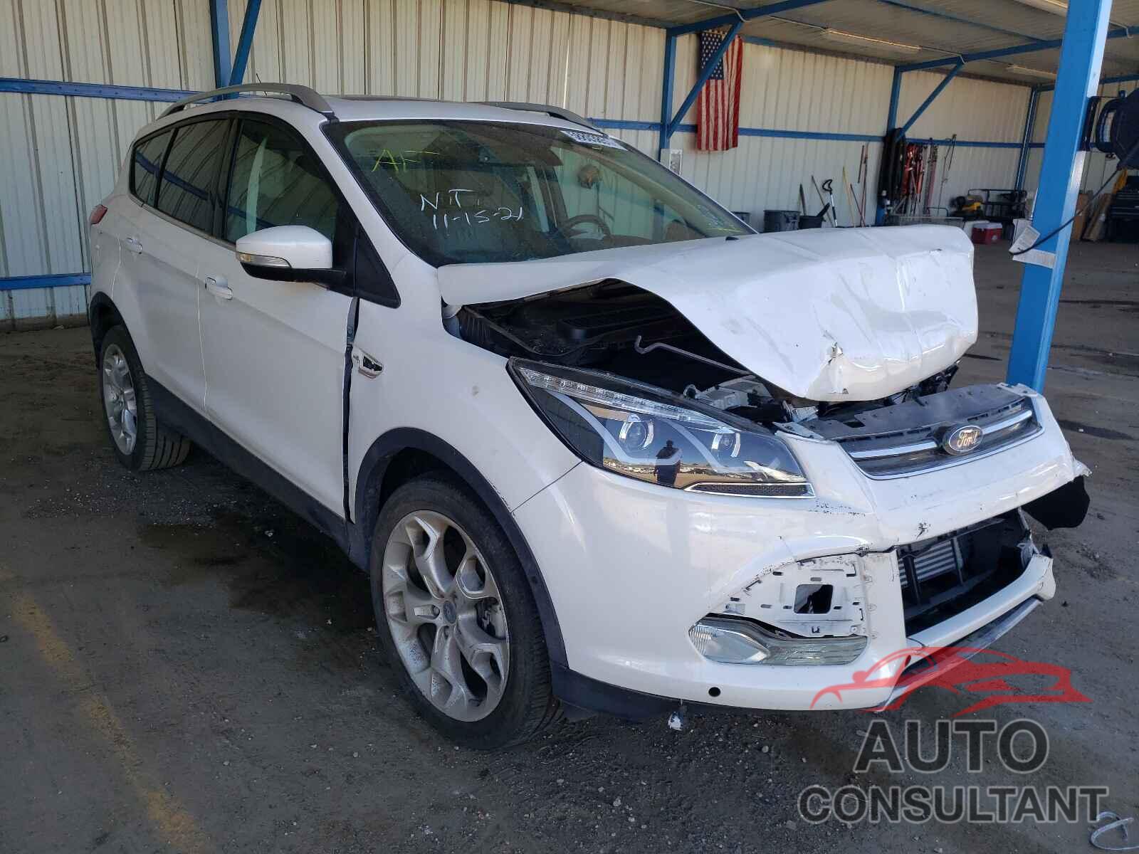 FORD ESCAPE 2016 - 1FMCU9J92GUC89108