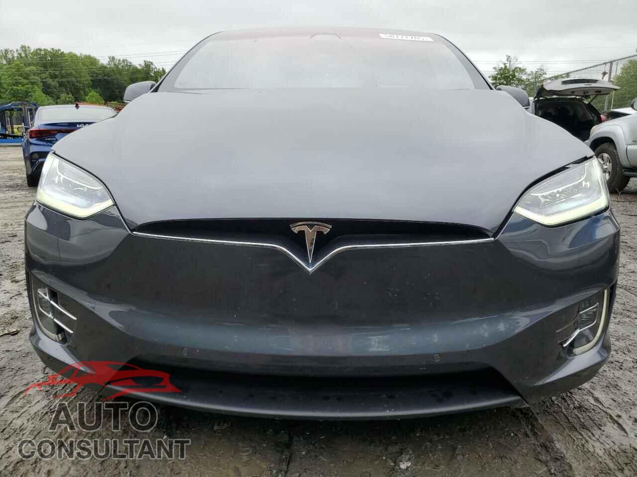 TESLA MODEL X 2017 - 5YJXCDE24HF078317