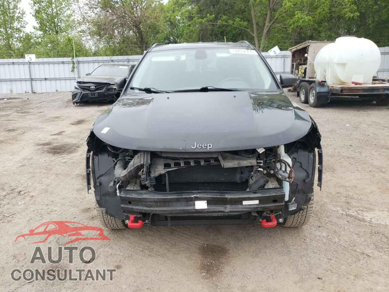 JEEP COMPASS 2017 - 3C4NJDDB4HT649028