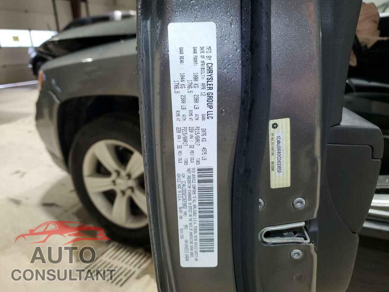 JEEP COMPASS 2012 - 1C4NJDEB2CD633052