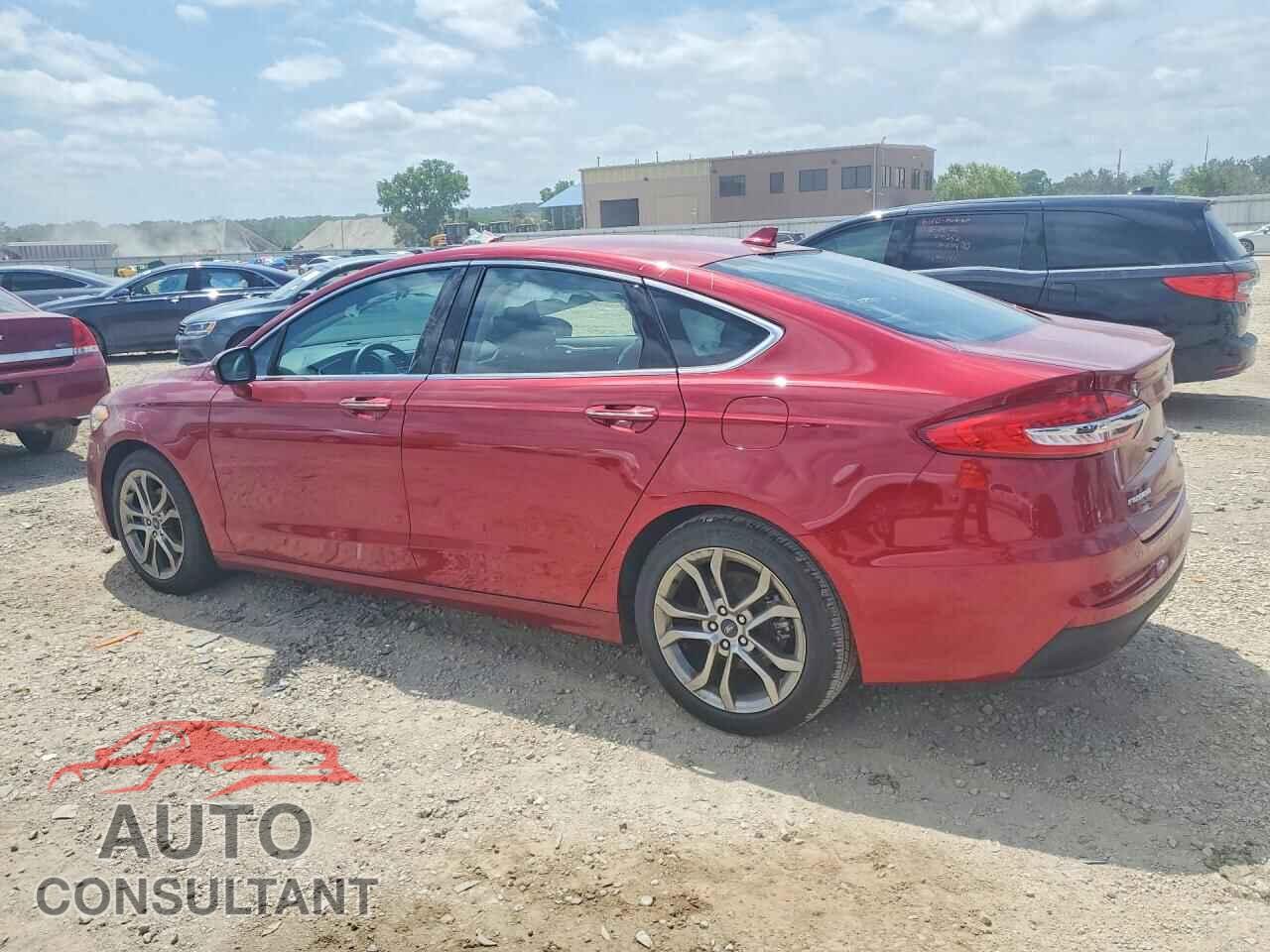 FORD FUSION 2019 - 3FA6P0CD5KR214219