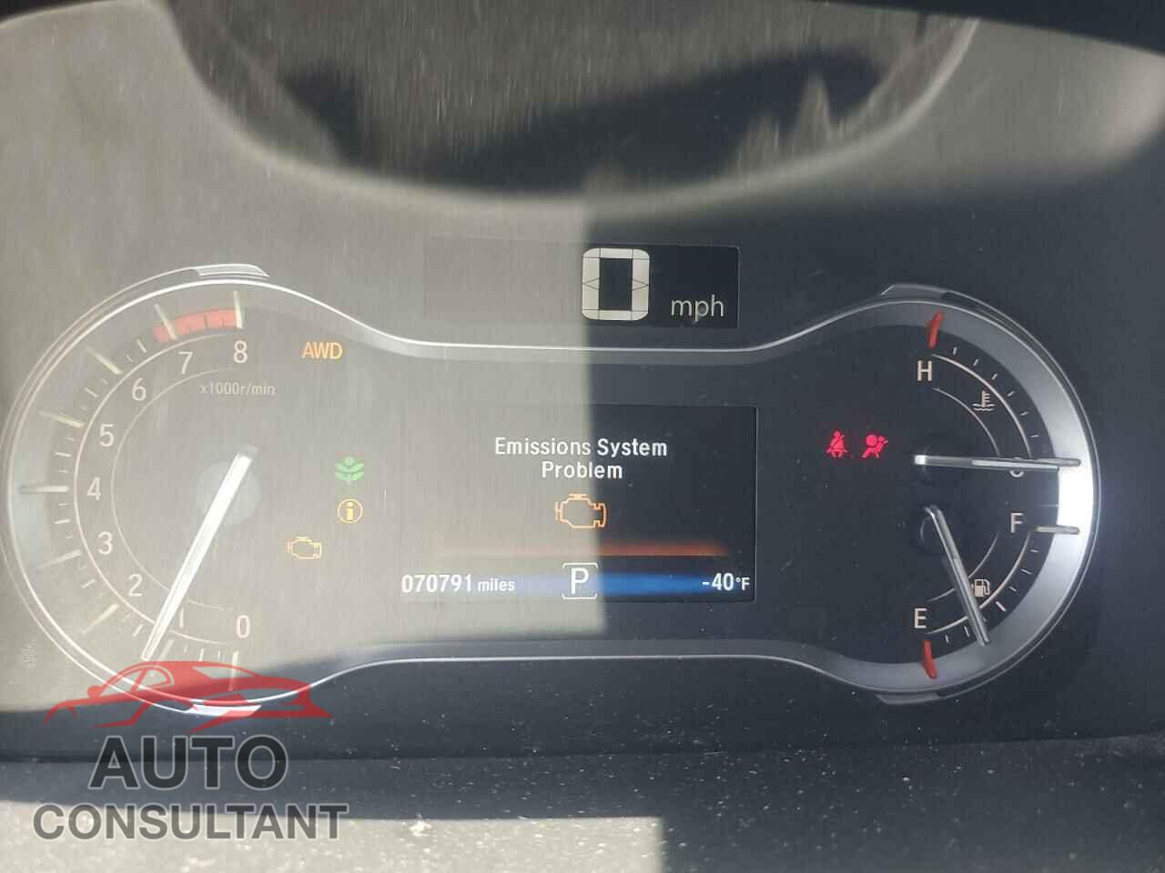 HONDA PILOT 2018 - 5FNYF6H35JB048471
