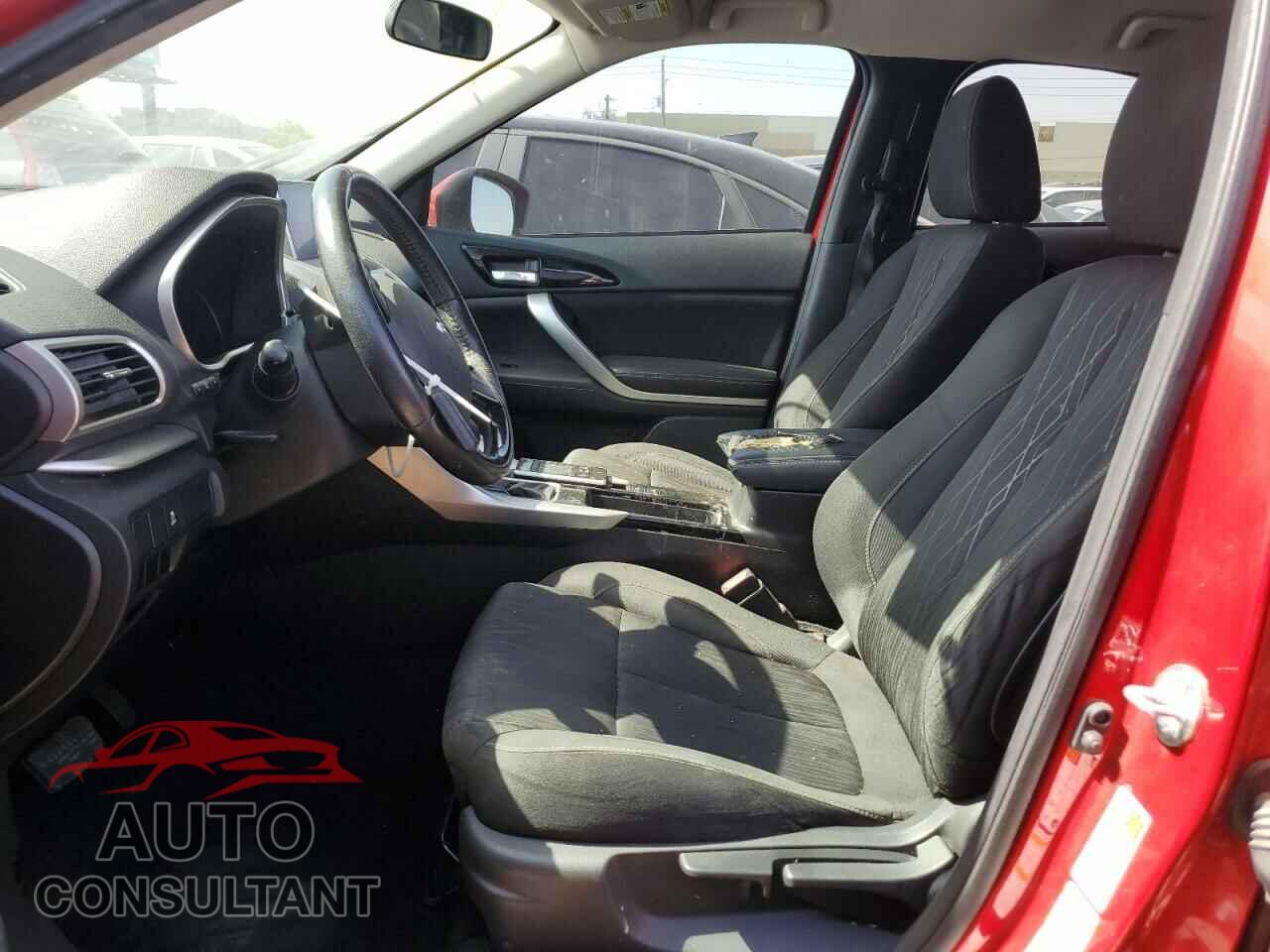 MITSUBISHI ECLIPSE 2018 - JA4AT5AA5JZ042168