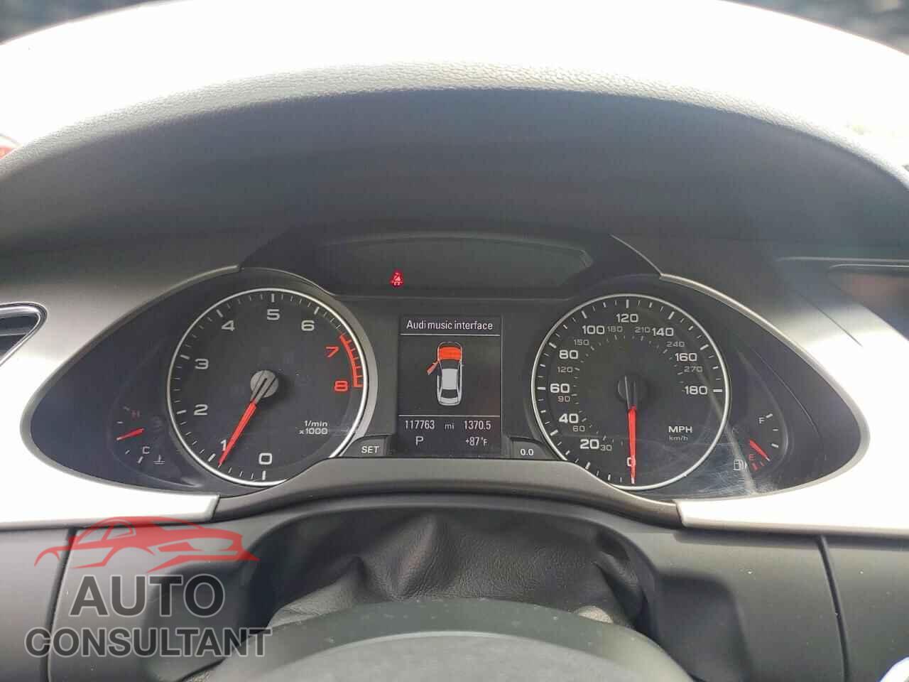 AUDI A4 2012 - WAUKFAFL0CN012863