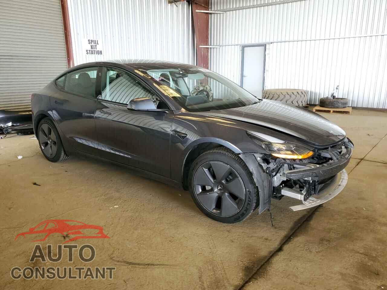 TESLA MODEL 3 2022 - 5YJ3E1EB4NF176427